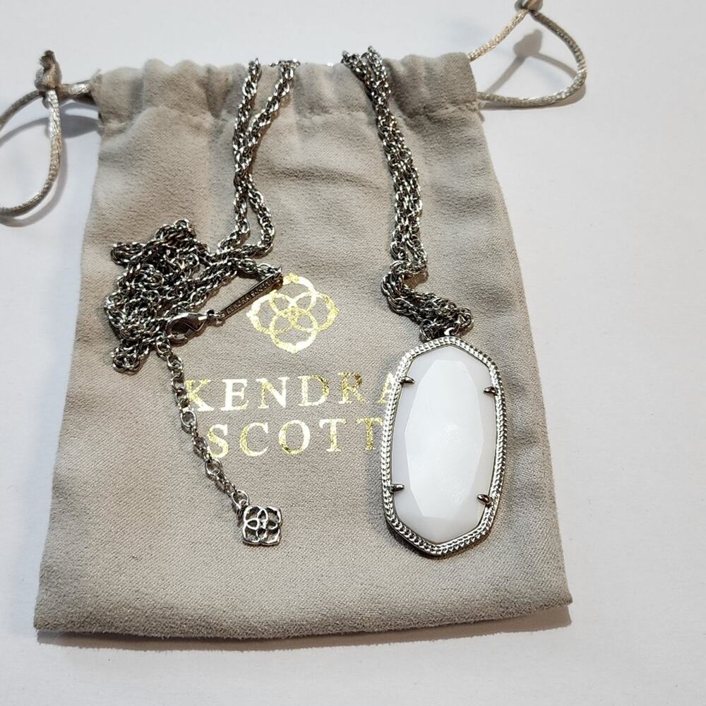 Kendra‎ scott necklace